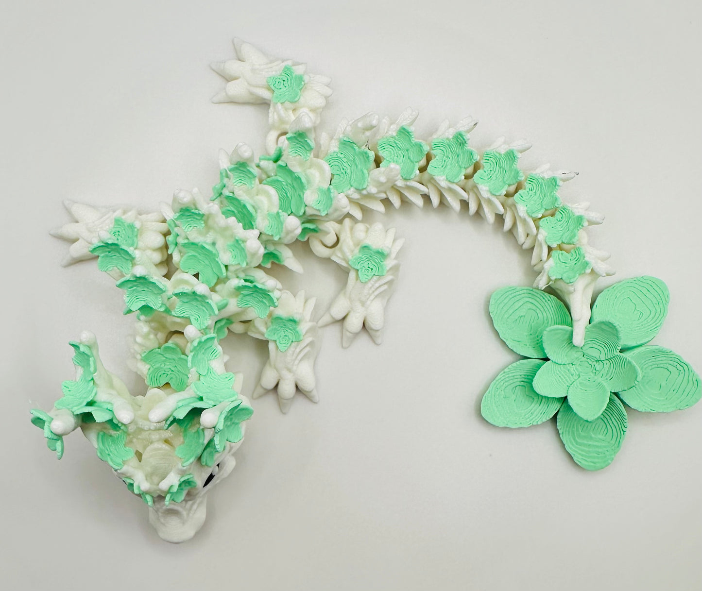 Kirschblüten Drache Baby ca. 22 cm in verschiedenen Farben