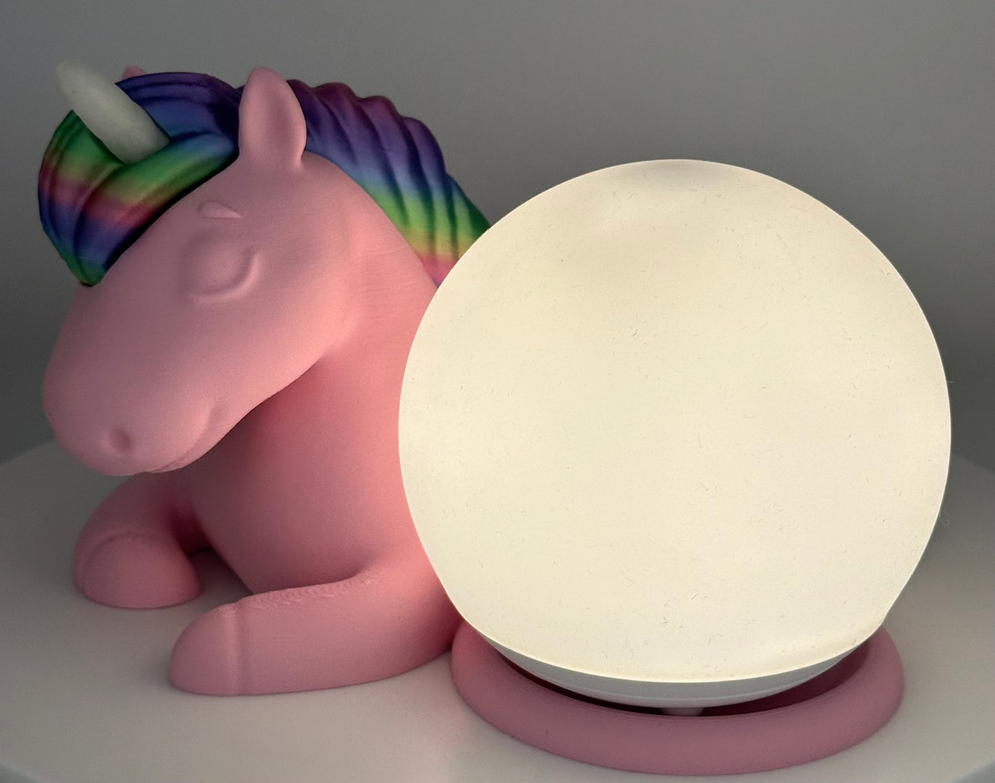 Einhornhalter kompatibel mit der Echo Dot 5. Generation