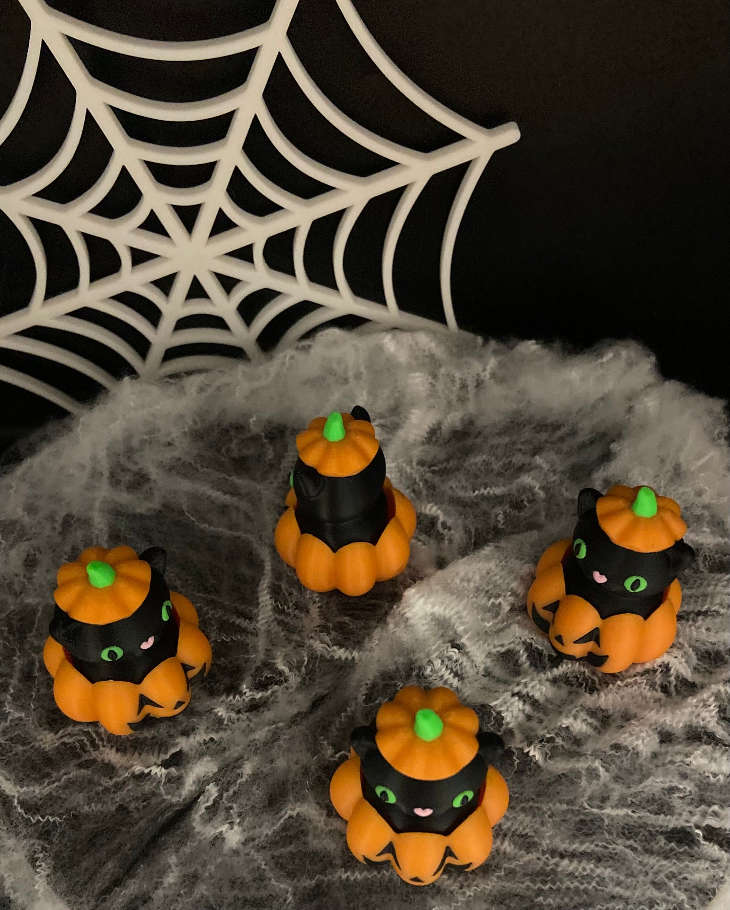 3D-gedruckte Halloween Katzen in Kürbissen – Clicker
