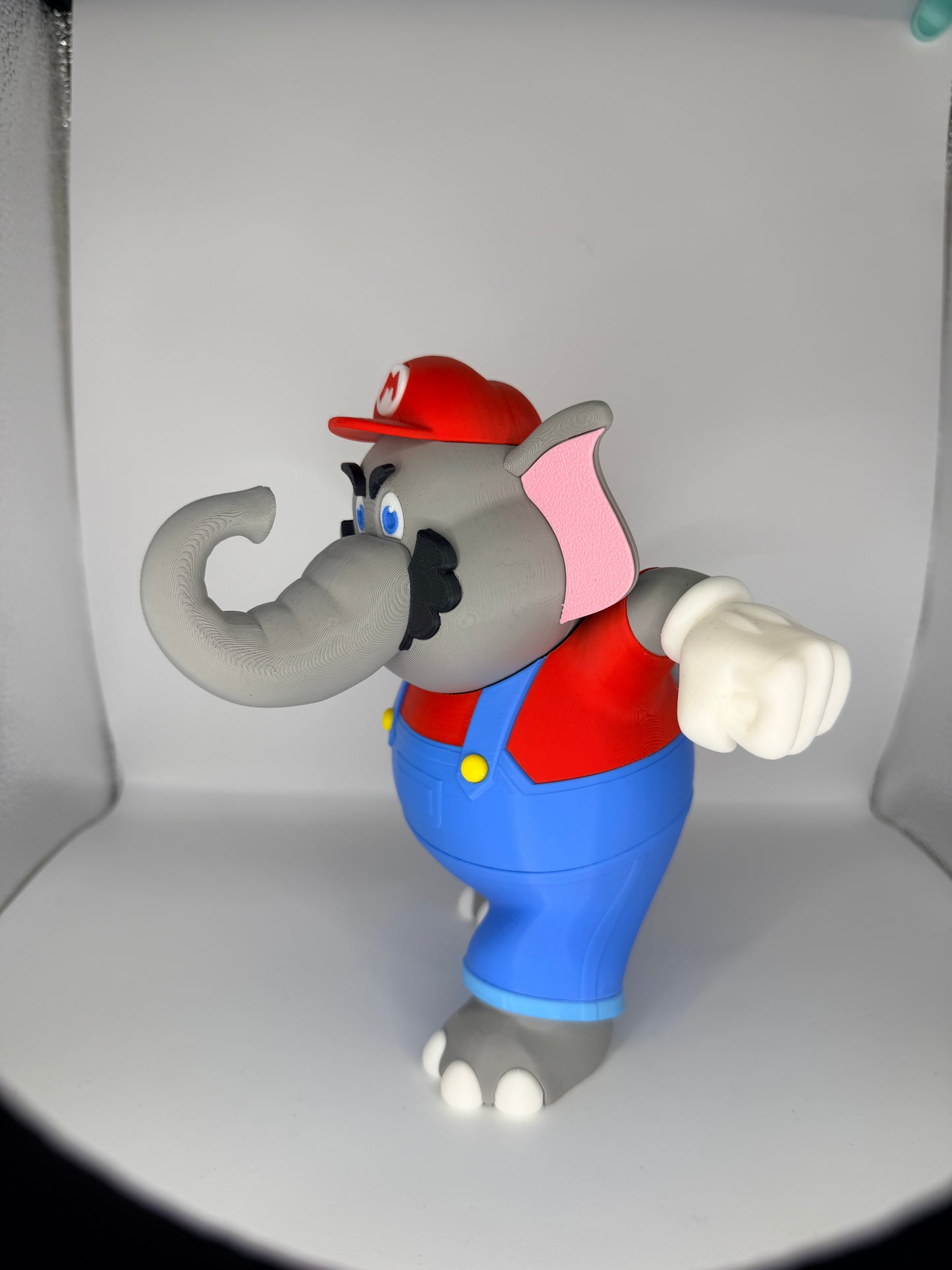 Elefant Mario