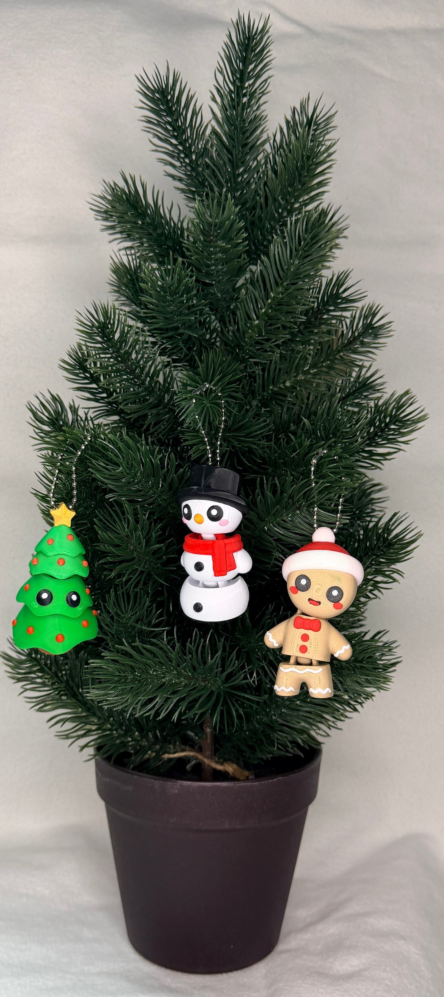 Weihnachtliche Magnete und Anhänger