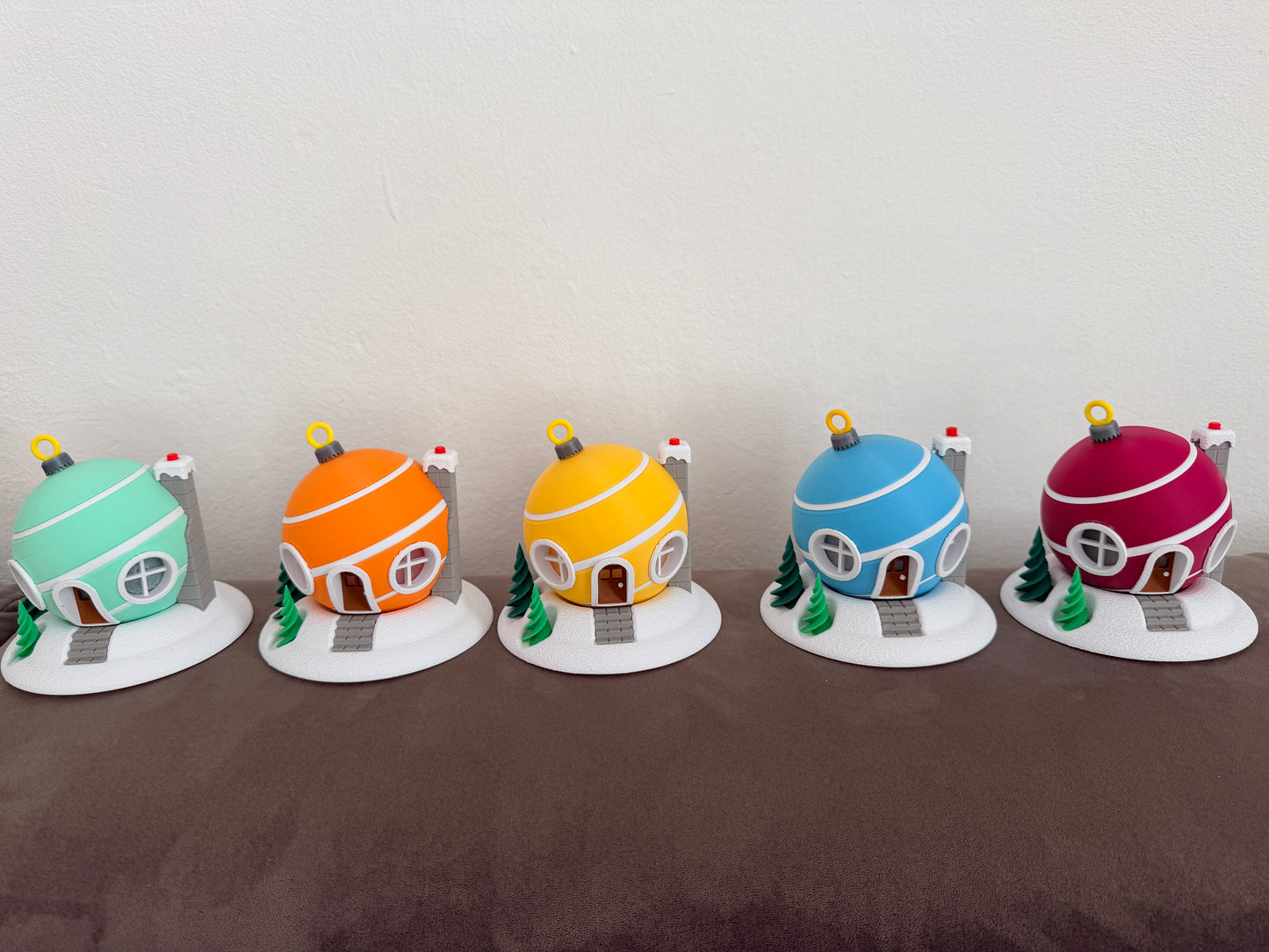 3D-gedrucktes Teelichthaus „Weihnachtskugel“ – inkl. LED Teelicht