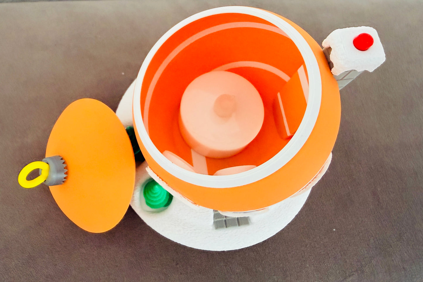 3D-gedrucktes Teelichthaus „Weihnachtskugel“ – inkl. LED Teelicht